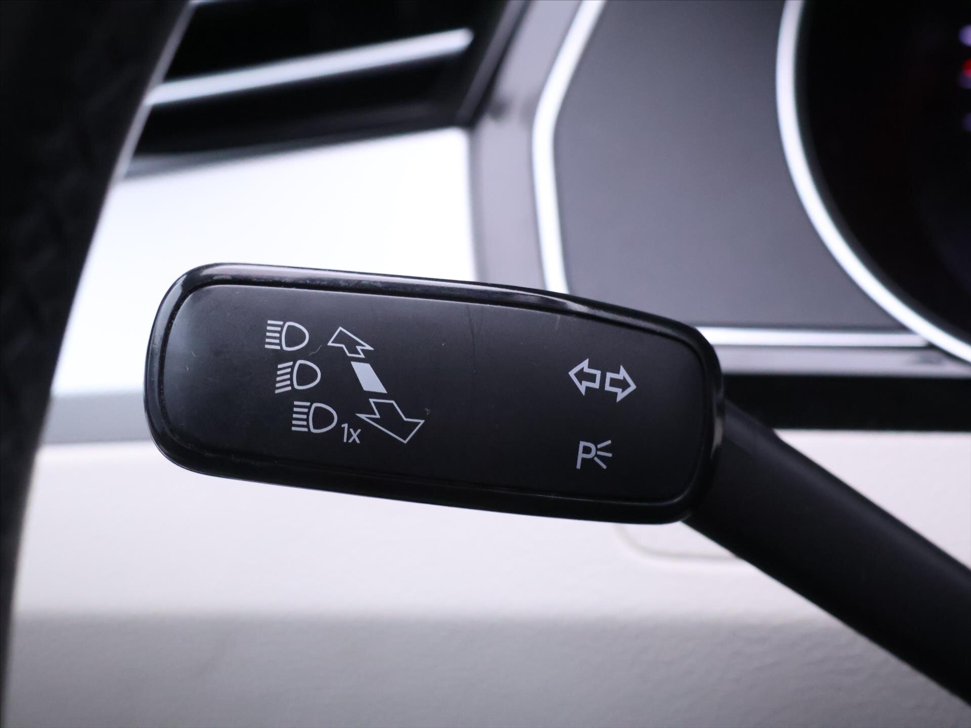 Volkswagen Passat Kombi 2,0 l 110 kw