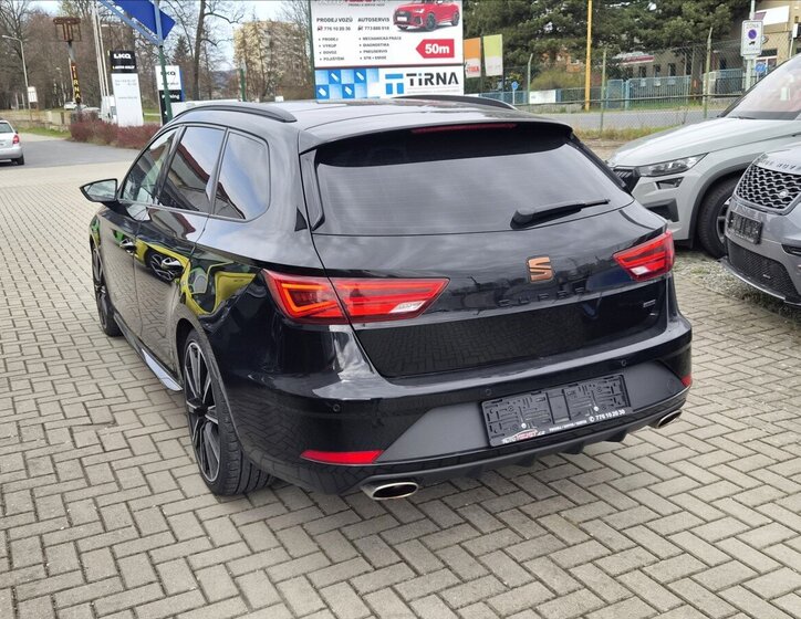 Seat Leon Kombi 2,0 l 221 kw