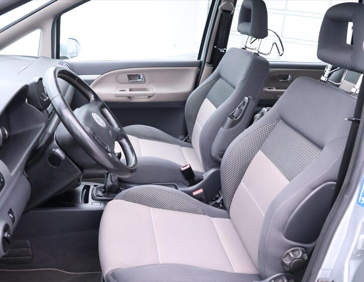 Volkswagen Sharan 12