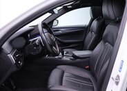 BMW Řada 5 Sedan / Limuzína 4,4 l 390 kw