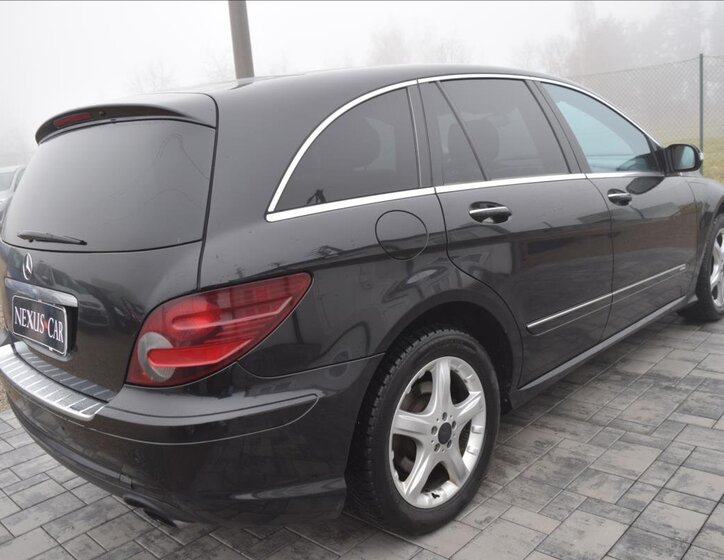 Mercedes-Benz Třídy R Kombi 3,0 l 140 kw