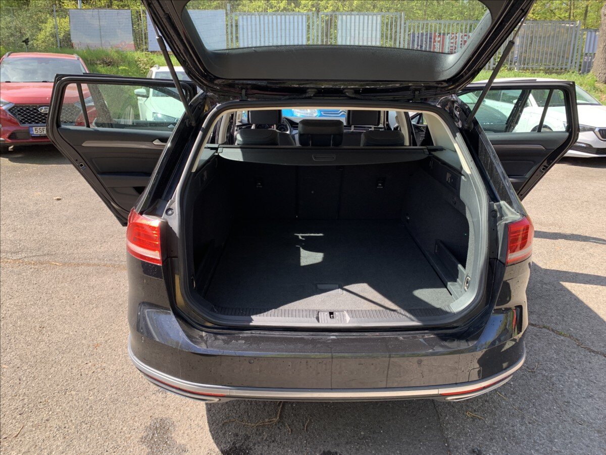 Volkswagen Passat Kombi 2,0 l 140 kw