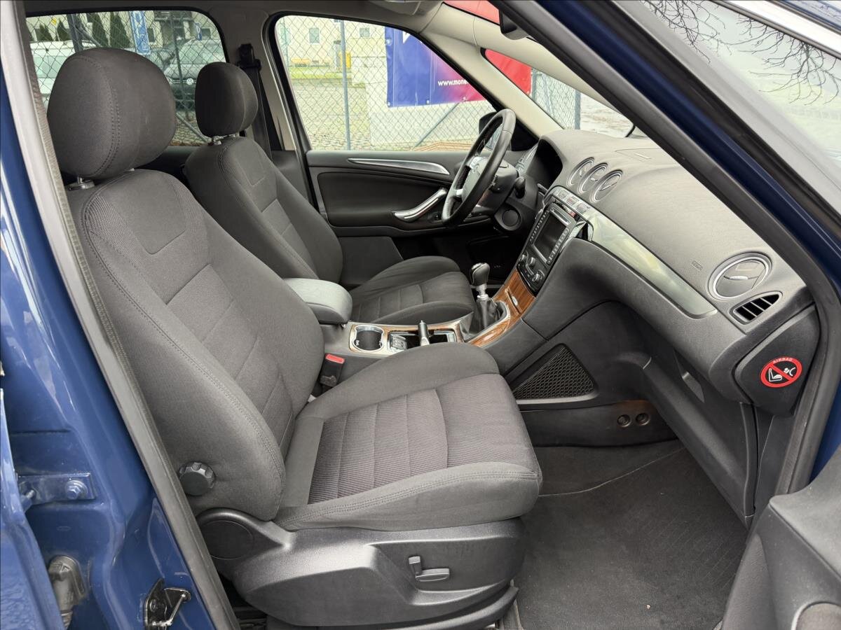 Ford S-MAX MPV 2,2 l 147 kw