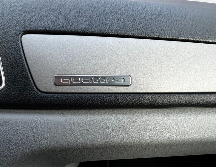 Audi Q3 Kombi 2,0 l 125 kw