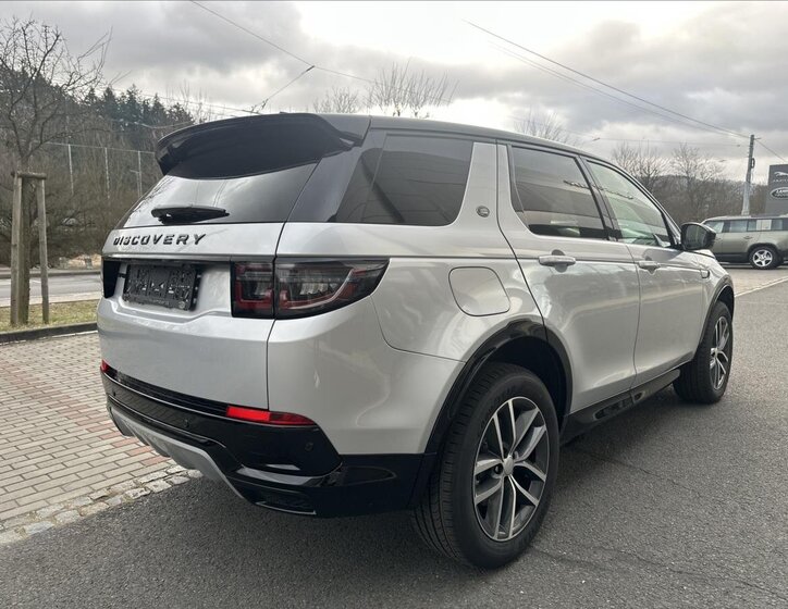 Land Rover Discovery Sport SUV / Terénní 1,5 l 227 kw