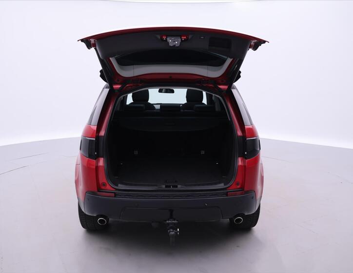 Land Rover Discovery 9