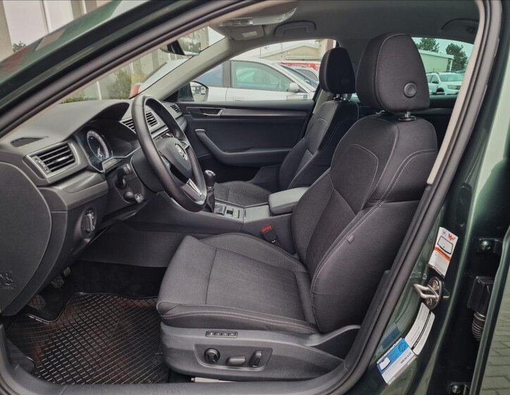 Škoda Superb Sedan 2,0 l 110 kw