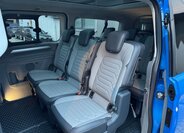 Volkswagen Caravelle 34