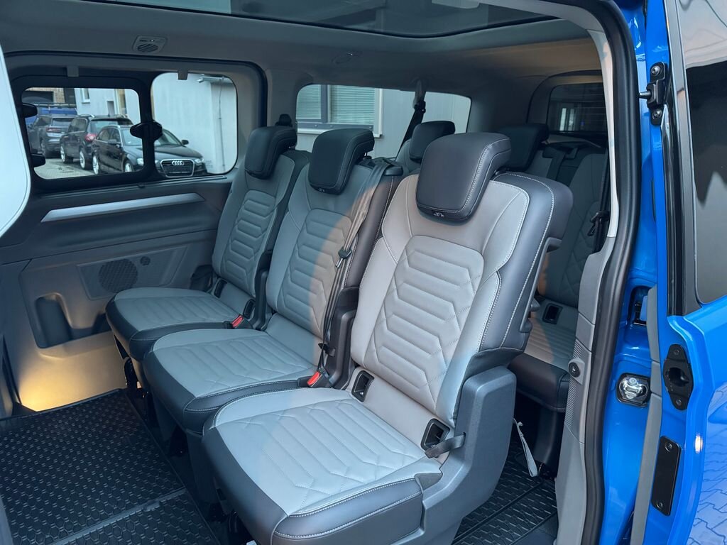 Volkswagen Caravelle