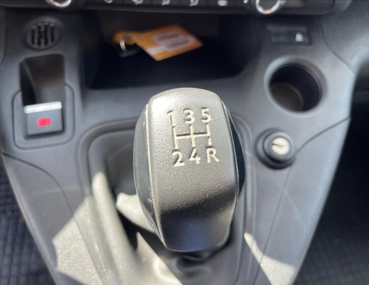 Peugeot Partner Skříň 1,5 l 75 kw