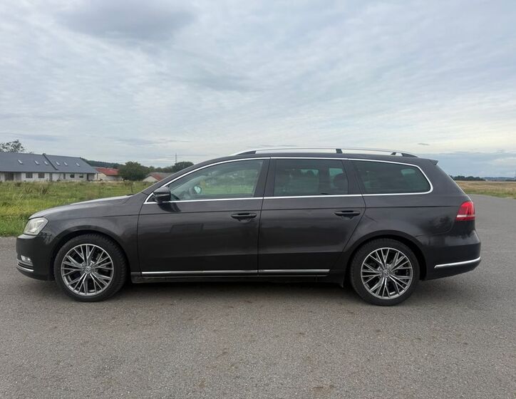 Volkswagen Passat 2