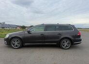 Volkswagen Passat 2