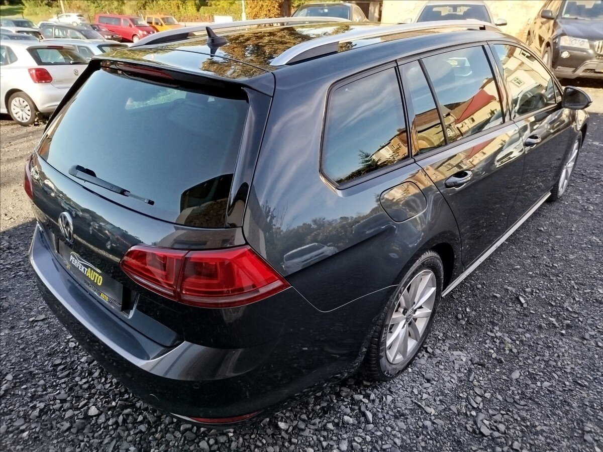 Volkswagen Golf Kombi 2,0 l 135 kw