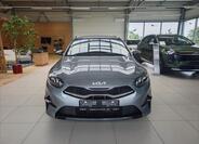 KIA Ceed 8