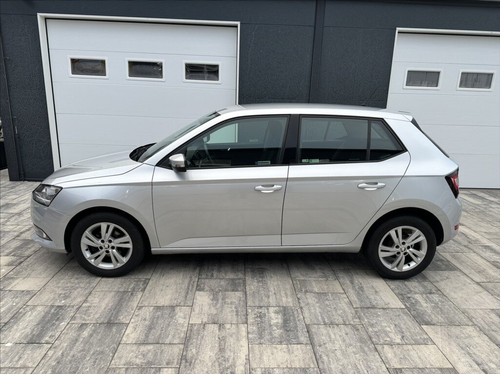 Škoda Fabia Hatchback 999,0 70 kw