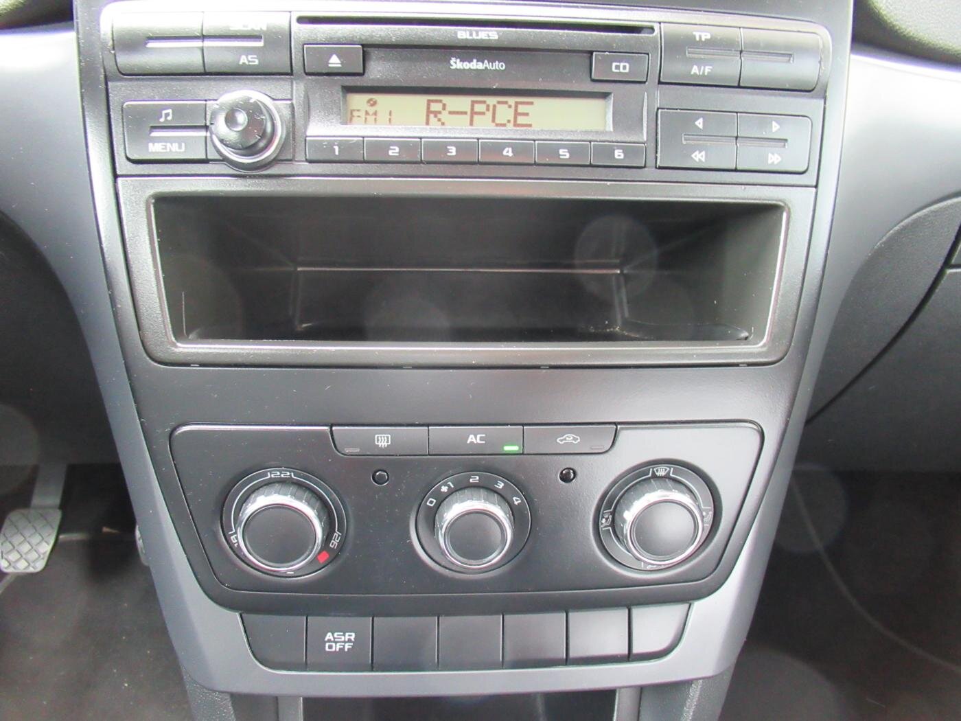 Škoda Yeti SUV / Terénní 1,2 l 77 kw