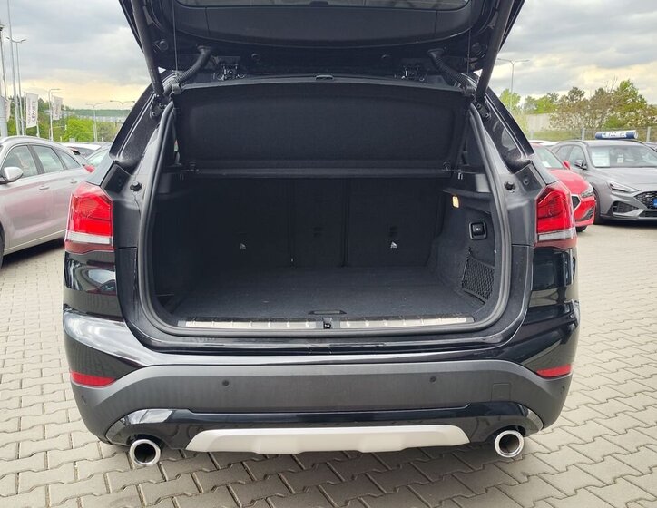 BMW X1 SUV / Terénní 2,0 l 140 kw