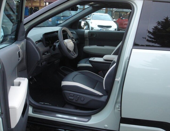 KIA EV3 SUV / Terénní 0,0 150 kw