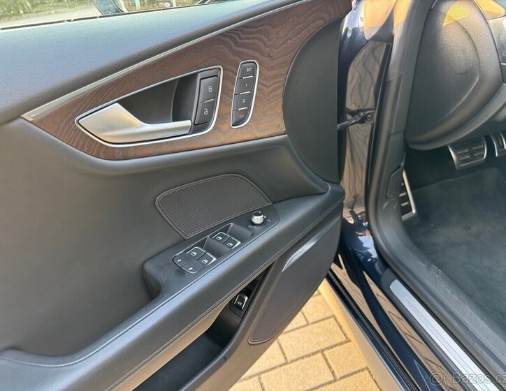 Audi S7 Hatchback 4,0 l 331 kw