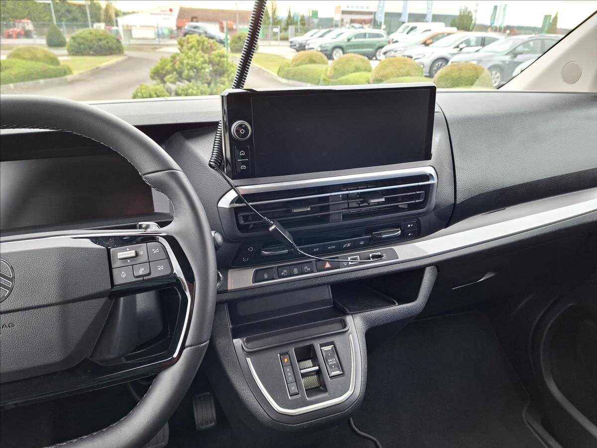 Citroën SpaceTourer MPV 2,0 l 130 kw