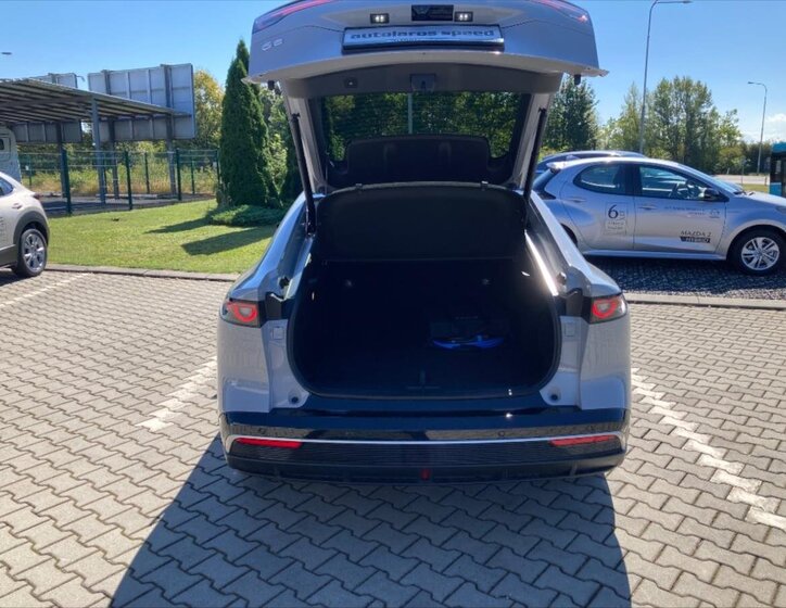 Mazda 6e Liftback 0,0 180 kw