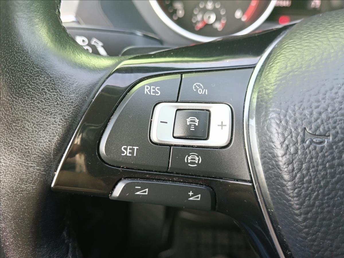 Volkswagen Tiguan SUV 2,0 l 110 kw