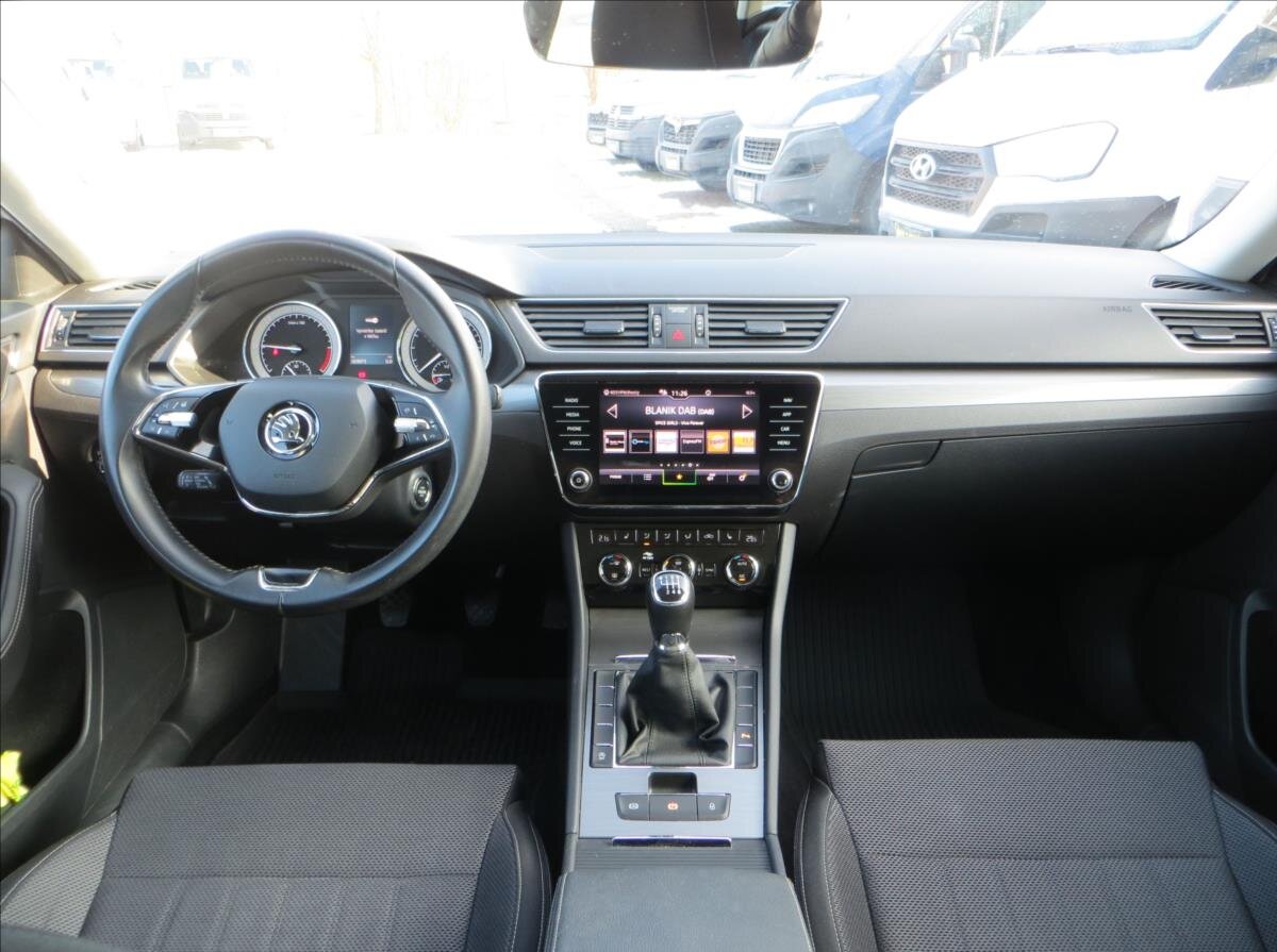 Škoda Superb Kombi 2,0 l 110 kw