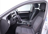 Volkswagen Passat Kombi 1,6 l 88 kw