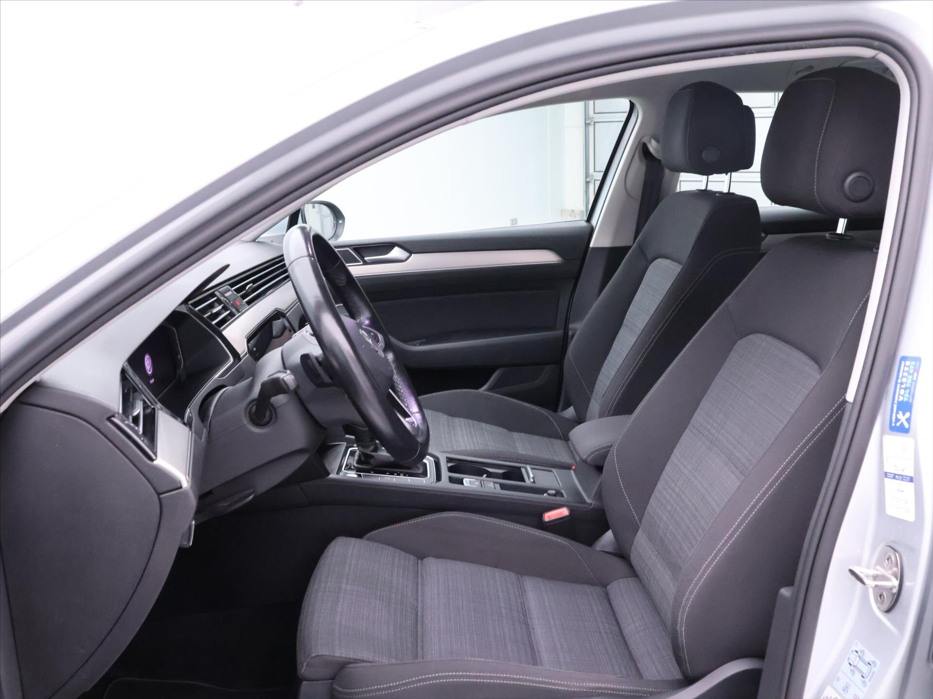 Volkswagen Passat Kombi 1,6 l 88 kw