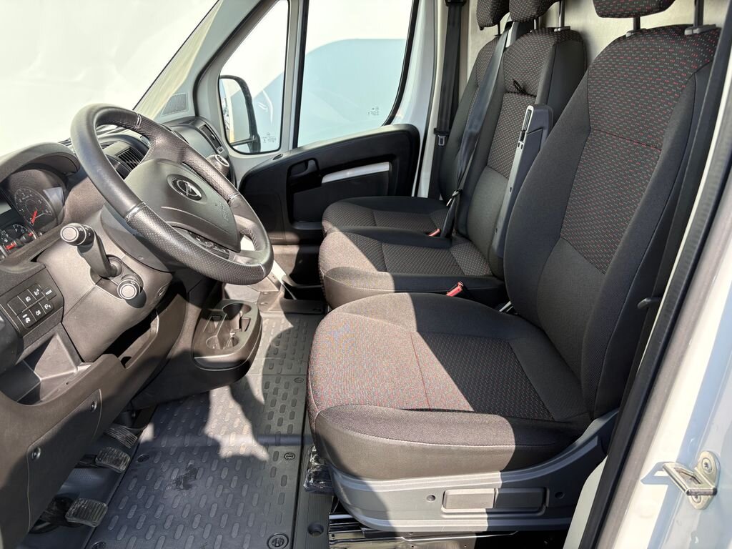 Opel Movano Skříň 2,2 l 103 kw