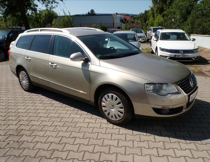Volkswagen Passat 1