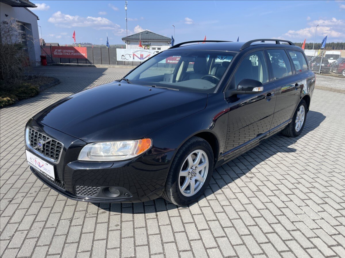 Volvo V70 Kombi 2,4 l 136 kw