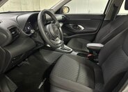 Toyota Yaris Cross SUV 1,5 l 68 kw
