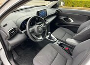Toyota Yaris Cross 14