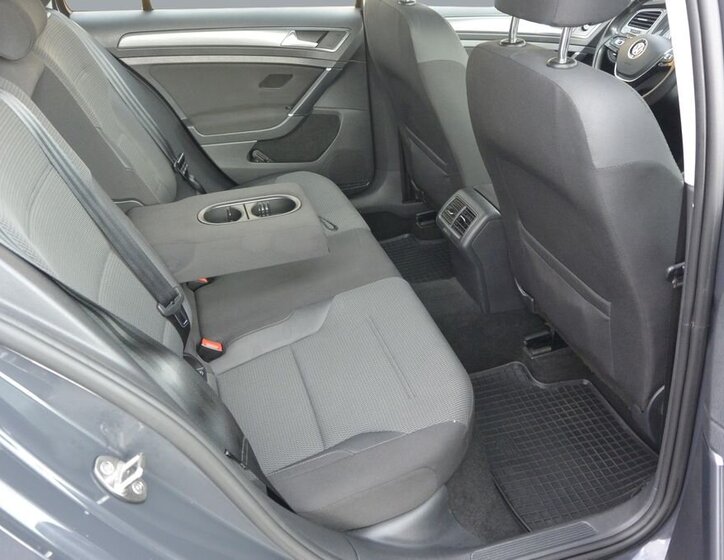 Volkswagen Golf Kombi 1,4 l 92 kw