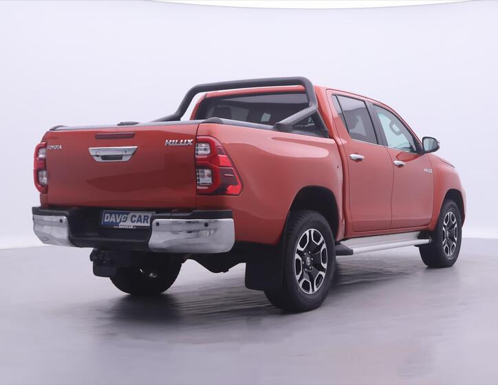 Toyota Hilux 7