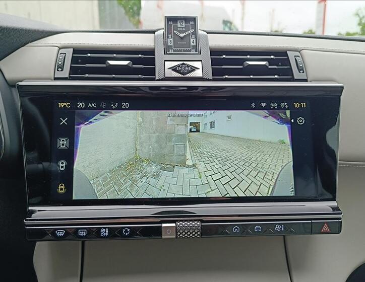 DS Automobiles DS7 Crossback 24