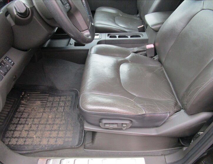 Nissan Navara Ostatní 2,5 l 126 kw