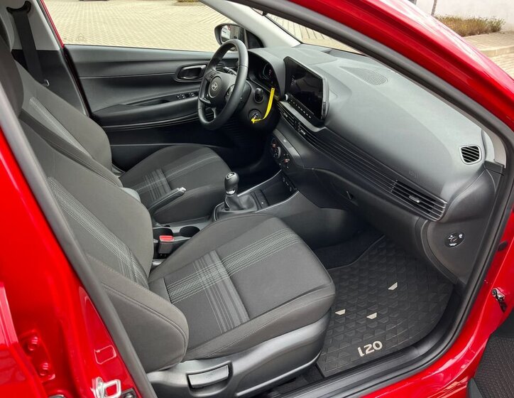 Hyundai i20 Hatchback 1,2 l 57 kw