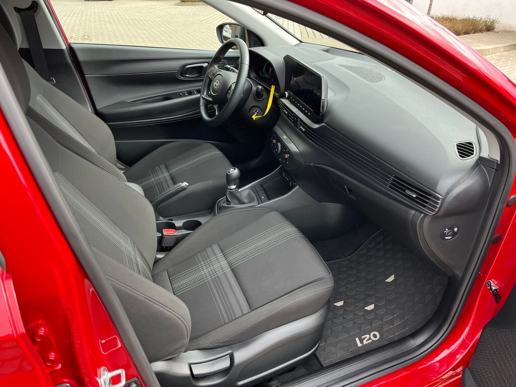 Hyundai i20 Hatchback 1,2 l 57 kw