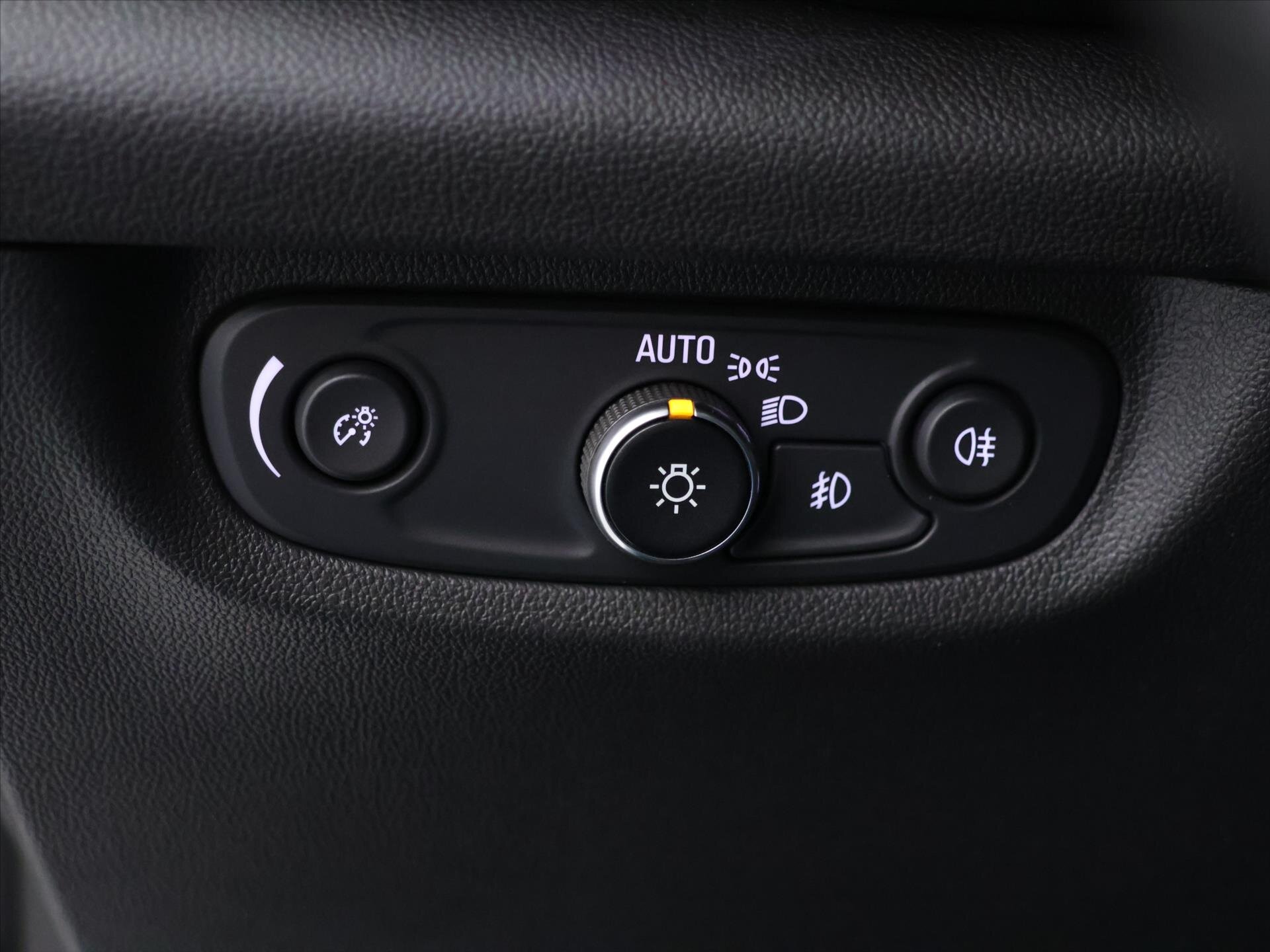 Opel Insignia Kombi 2,0 l 128 kw