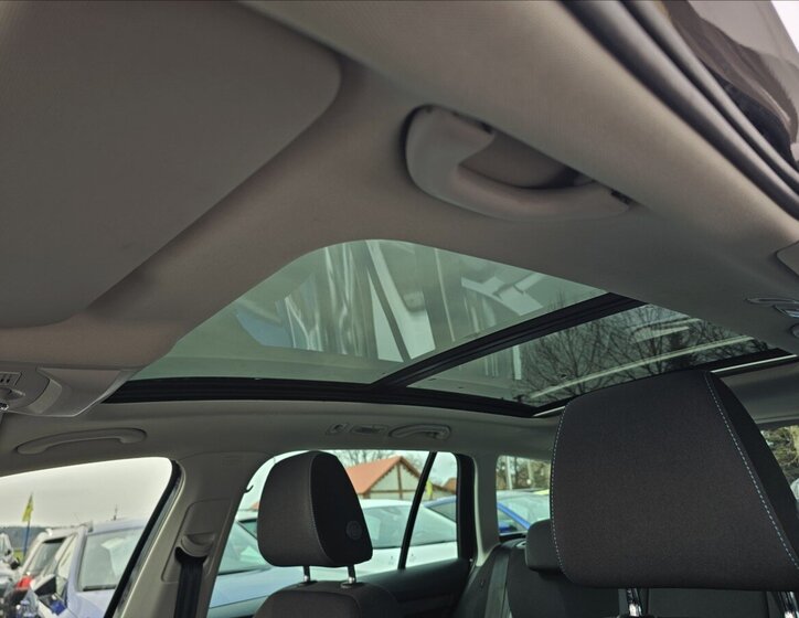 Škoda Octavia Kombi 1,4 l 110 kw