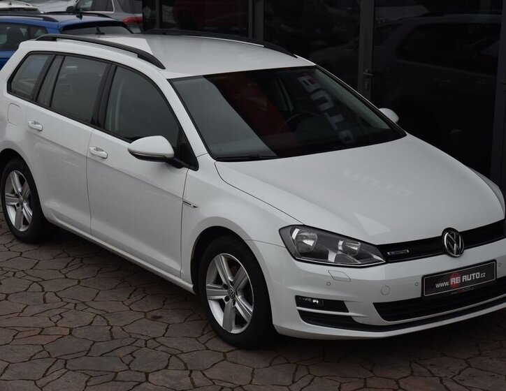 Volkswagen Golf Kombi 1,4 l 81 kw