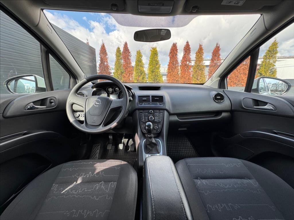 Opel Meriva MPV 1,4 l 74 kw