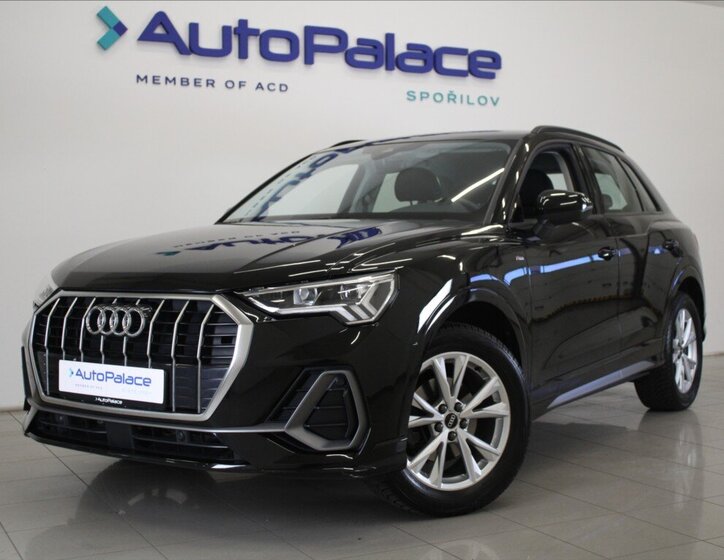 Audi Q3 SUV / Terénní 2,0 l 110 kw