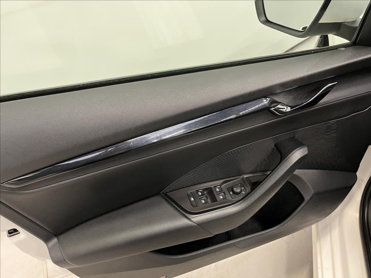 Škoda Octavia Kombi 2,0 l 85 kw