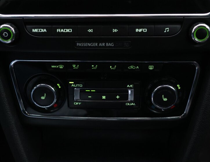 Škoda Superb Kombi 2,0 l 103 kw