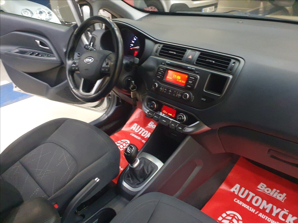 KIA Rio Hatchback 1,4 l 66 kw