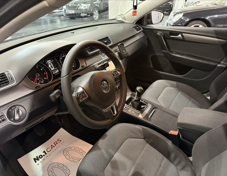 Volkswagen Passat Kombi 1,4 l 90 kw