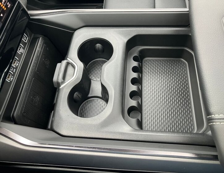 Dodge RAM Pick-up 3,0 l 313 kw